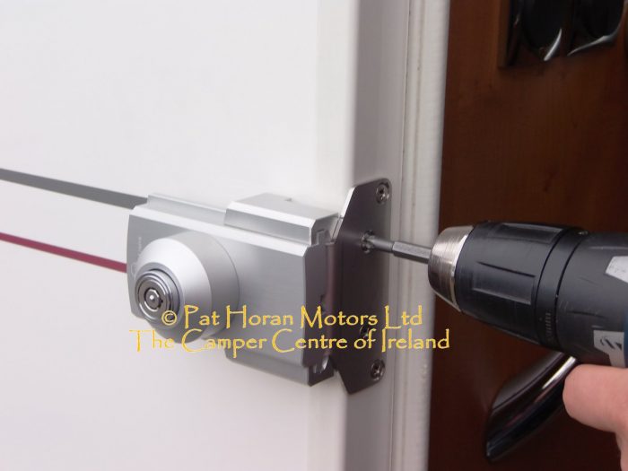 IMC Universal Security Lock 1956 - Image 4