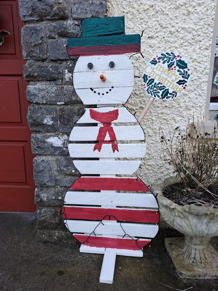 Season's Greeting From Pat Horan Motors Ltd - Image 3