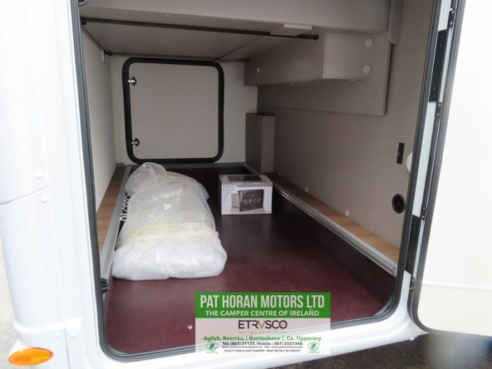 New Etrusco T7400 QBC - RHD - Image 11