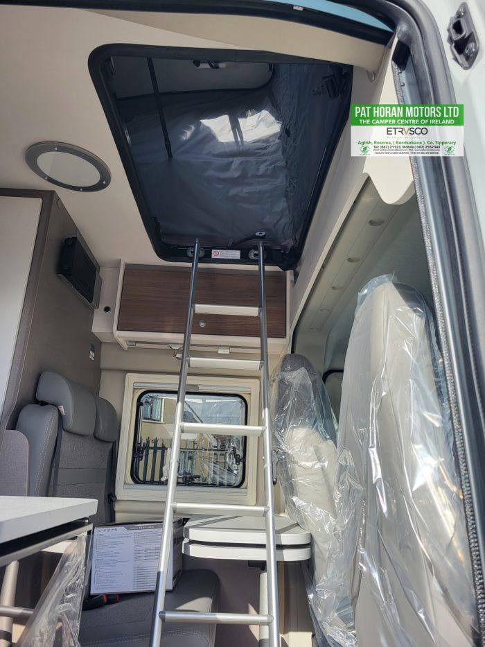 New Etrusco CV540 DB - RHD - Pop up Roof - sold awaiting more stock - Image 13